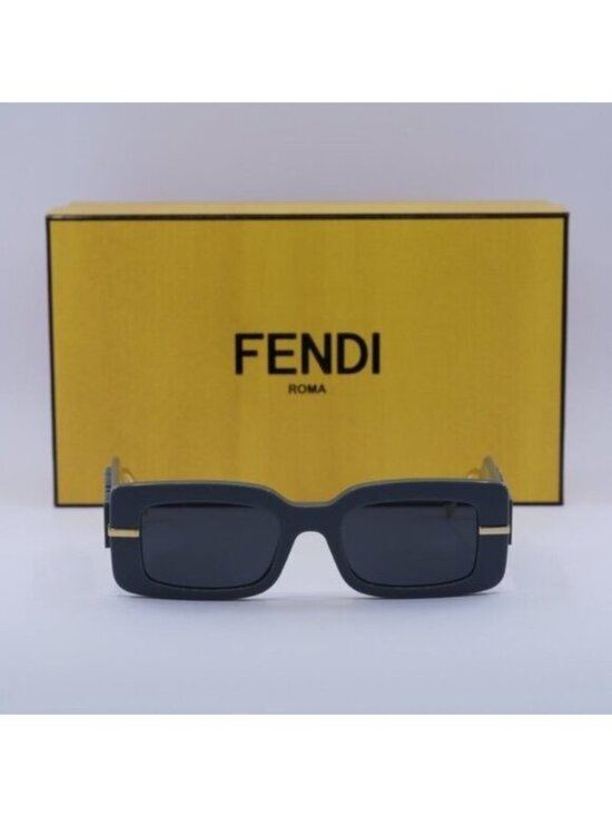 Fendi FE40133I 20A Rectangle Sunglasses - Grey Gold/Smoke main image 7